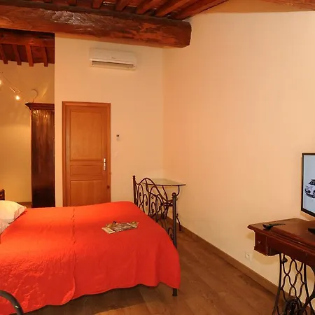 Domaine De Nidolères Affittacamere 3*